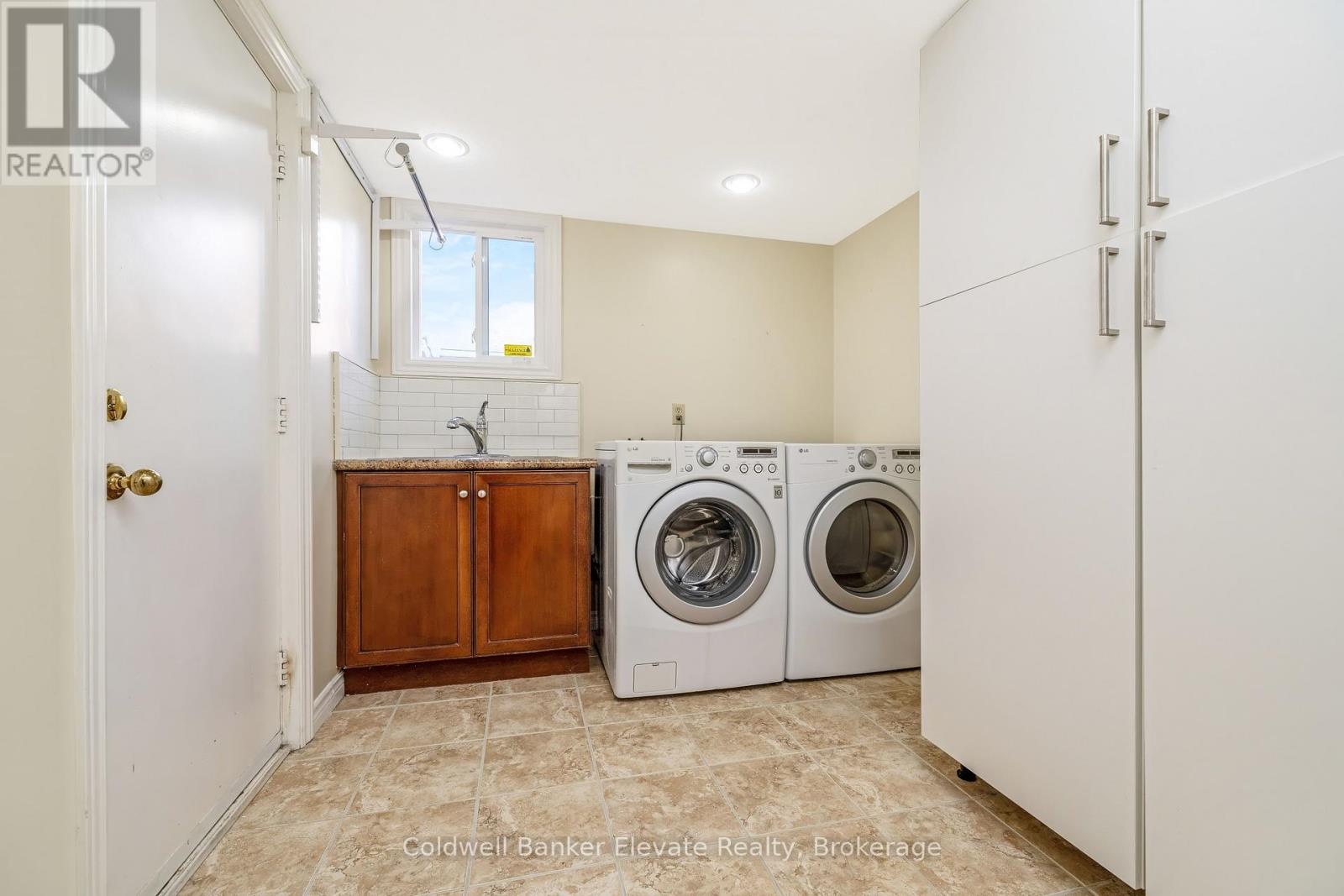 18 Handorf Drive, Cambridge, Ontario  N3C 3Y2 - Photo 23 - X12940212