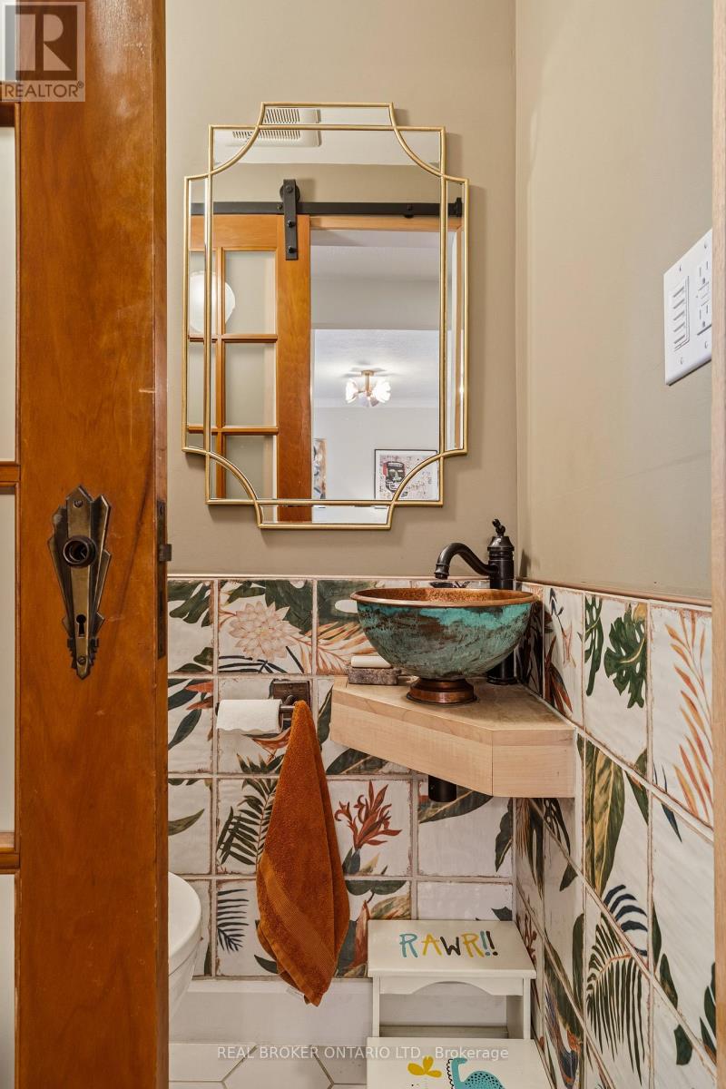 43 Balsam Avenue S, Hamilton, Ontario  L8M 3A9 - Photo 17 - X12940220