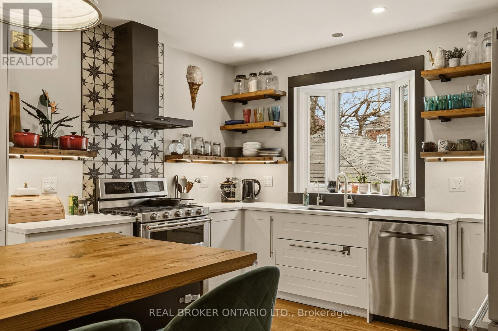 43 Balsam Avenue S, Hamilton, Ontario  L8M 3A9 - Photo 6 - X12940220