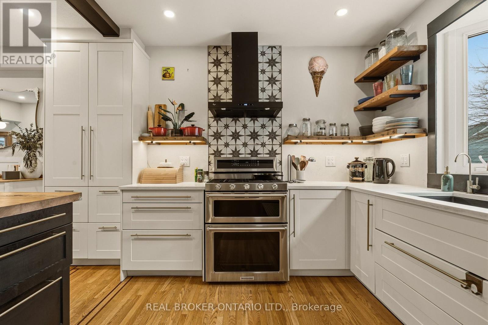 43 Balsam Avenue S, Hamilton, Ontario  L8M 3A9 - Photo 9 - X12940220