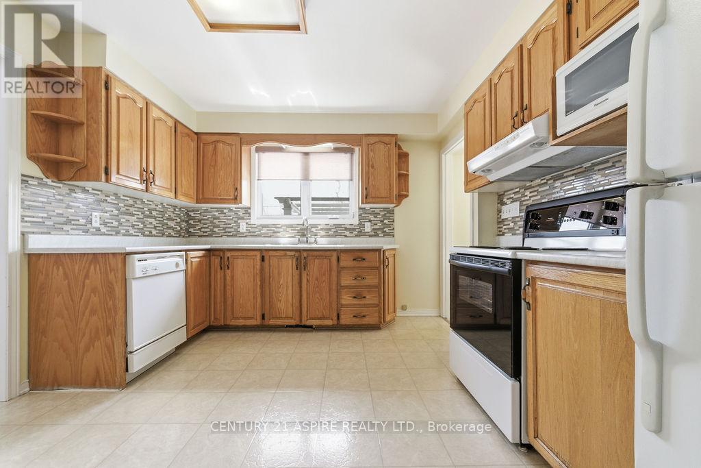 631 Birch Street, Petawawa, Ontario  K8A 7K7 - Photo 23 - X12940264