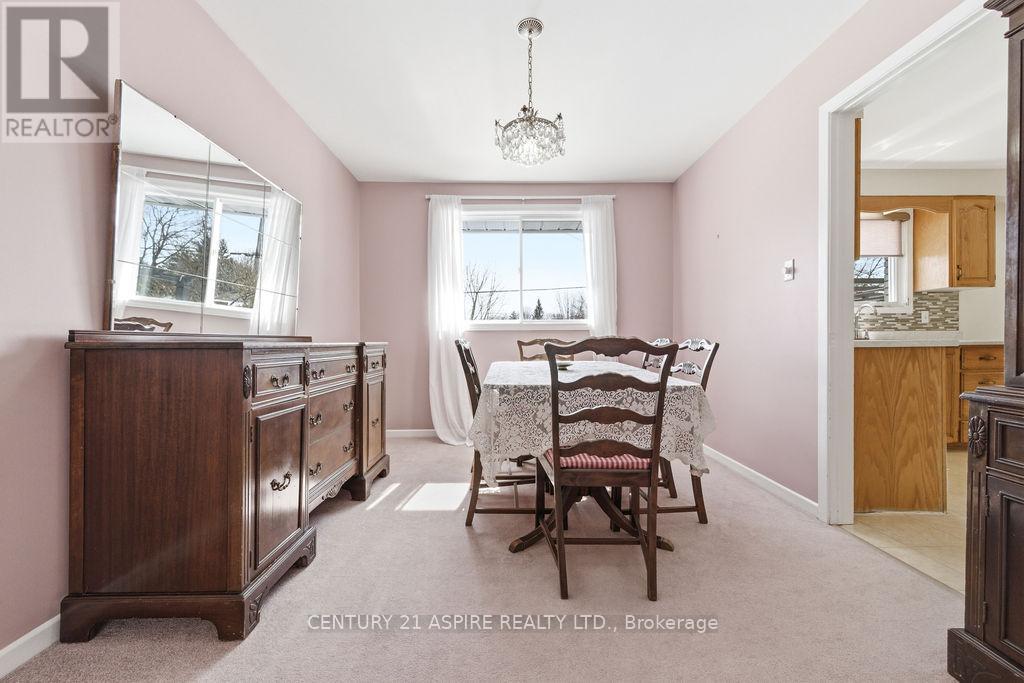 631 Birch Street, Petawawa, Ontario  K8A 7K7 - Photo 20 - X12940264