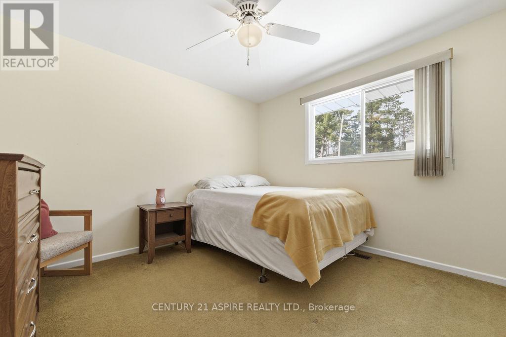 631 Birch Street, Petawawa, Ontario  K8A 7K7 - Photo 27 - X12940264