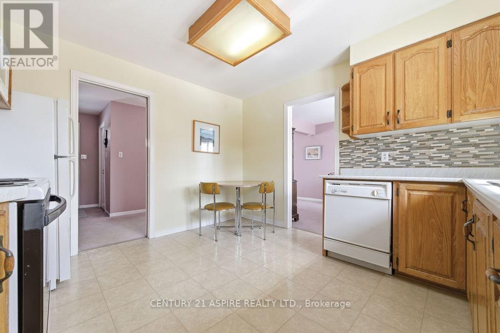 631 Birch Street, Petawawa, Ontario  K8A 7K7 - Photo 26 - X12940264