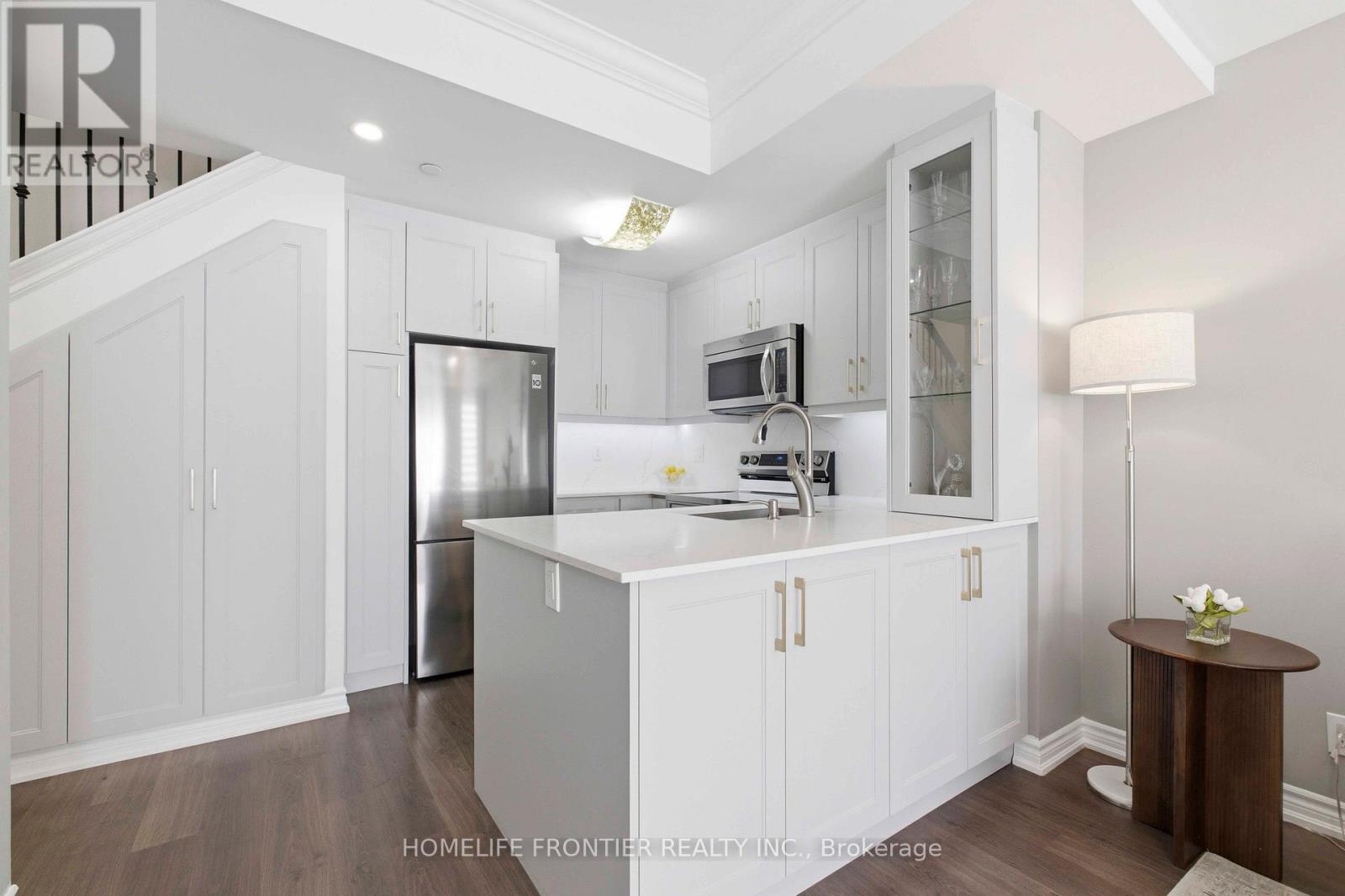 29 - 145 Long Branch Avenue, Toronto, Ontario  M8W 0A9 - Photo 14 - W12939178