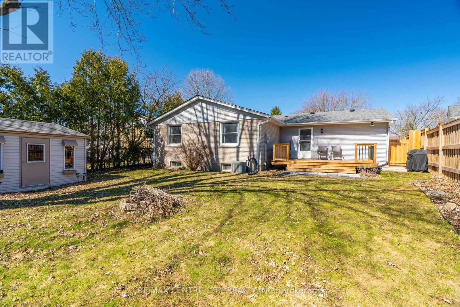 1102 Prince Philip Drive, London North, Ontario  N6H 4E5 - Photo 34 - X12792554