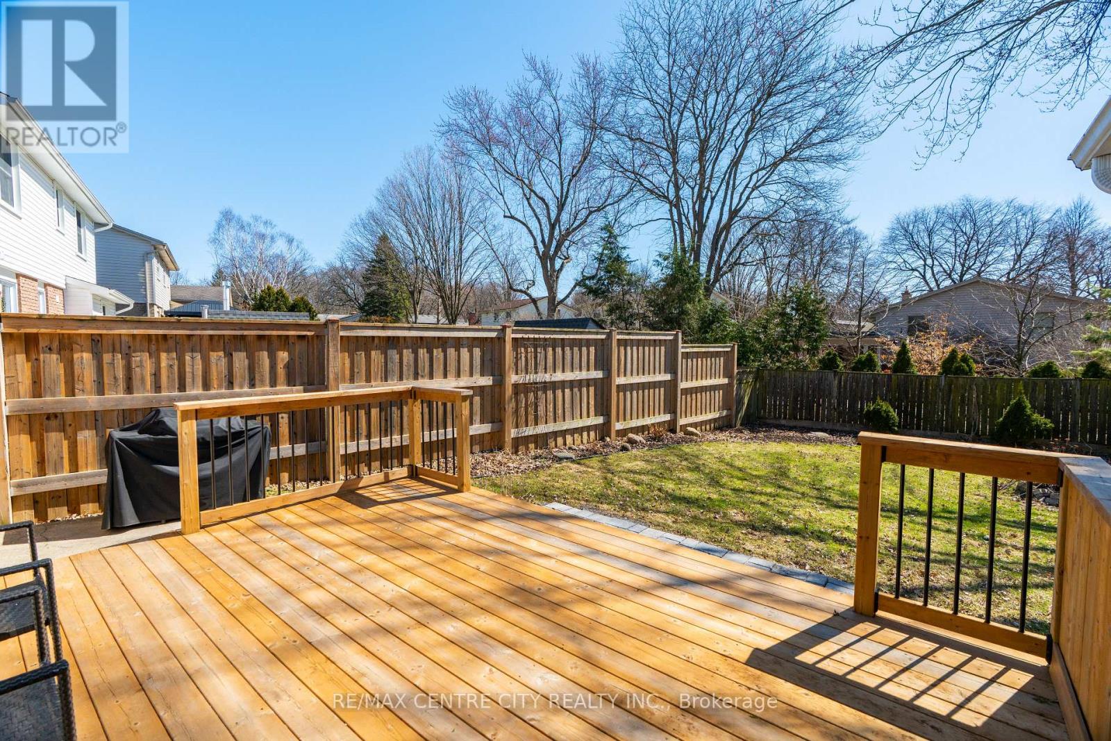 1102 Prince Philip Drive, London North, Ontario  N6H 4E5 - Photo 32 - X12792554