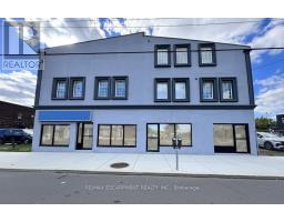 1068 BARTON STREET E, Hamilton, Ontario