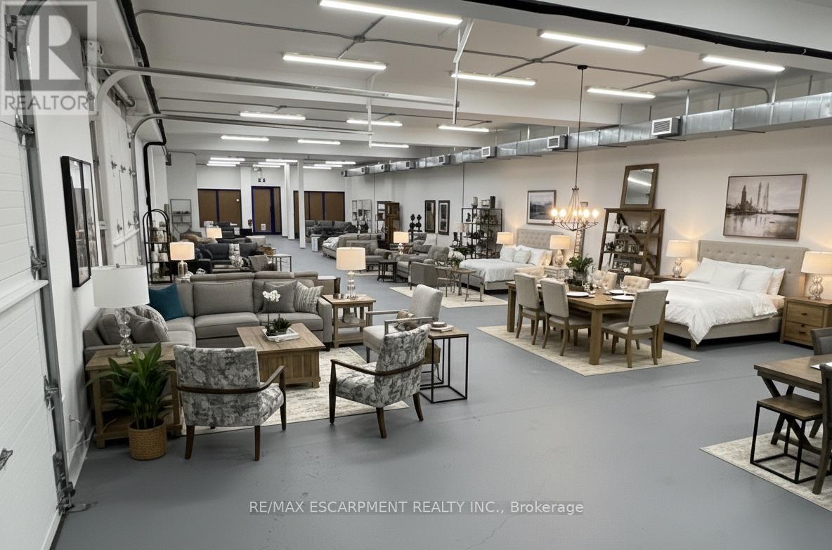 1068 Barton Street E, Hamilton, Ontario  L8L 3E6 - Photo 6 - X12661498