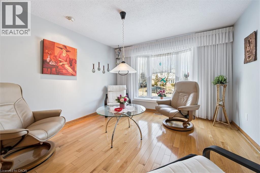 303 Mayview Crescent Unit# A, Waterloo, Ontario  N2V 1P5 - Photo 8 - 40809604