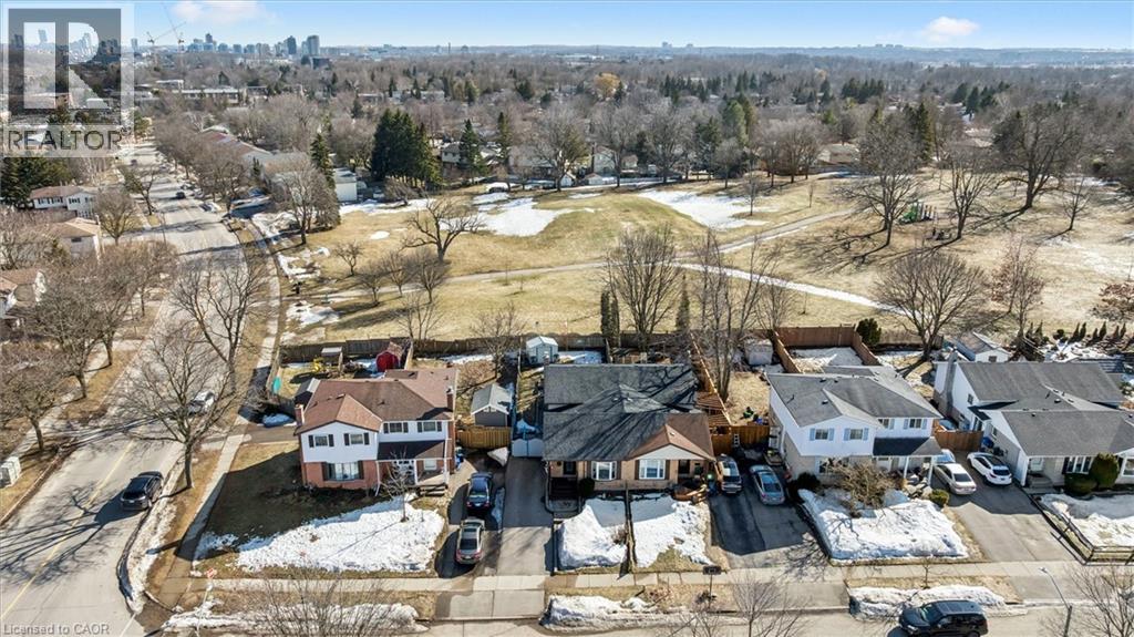 303 MAYVIEW Crescent Unit# A, Waterloo, Ontario