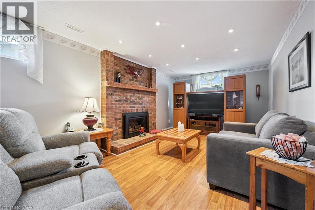 303 Mayview Crescent Unit# A, Waterloo, Ontario  N2V 1P5 - Photo 25 - 40809604