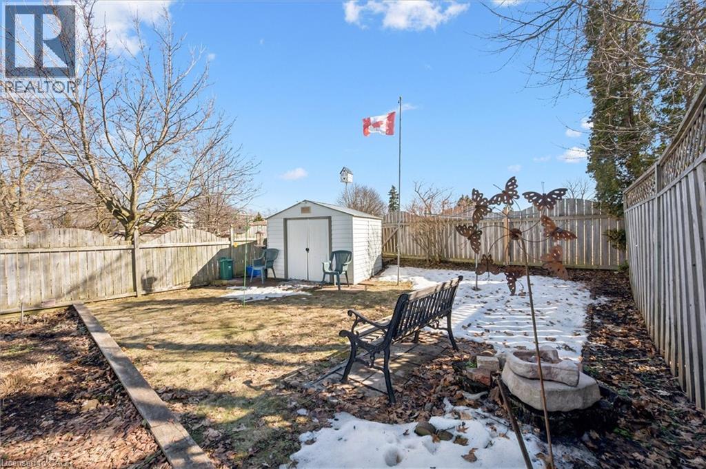 303 Mayview Crescent Unit# A, Waterloo, Ontario  N2V 1P5 - Photo 37 - 40809604