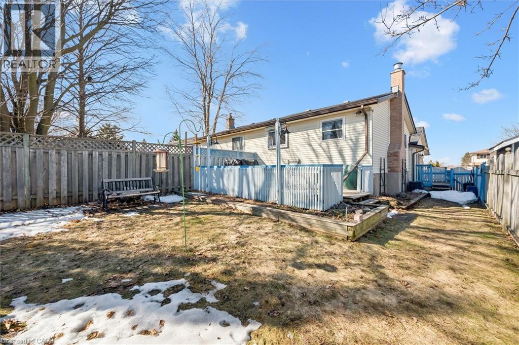 303 Mayview Crescent Unit# A, Waterloo, Ontario  N2V 1P5 - Photo 36 - 40809604