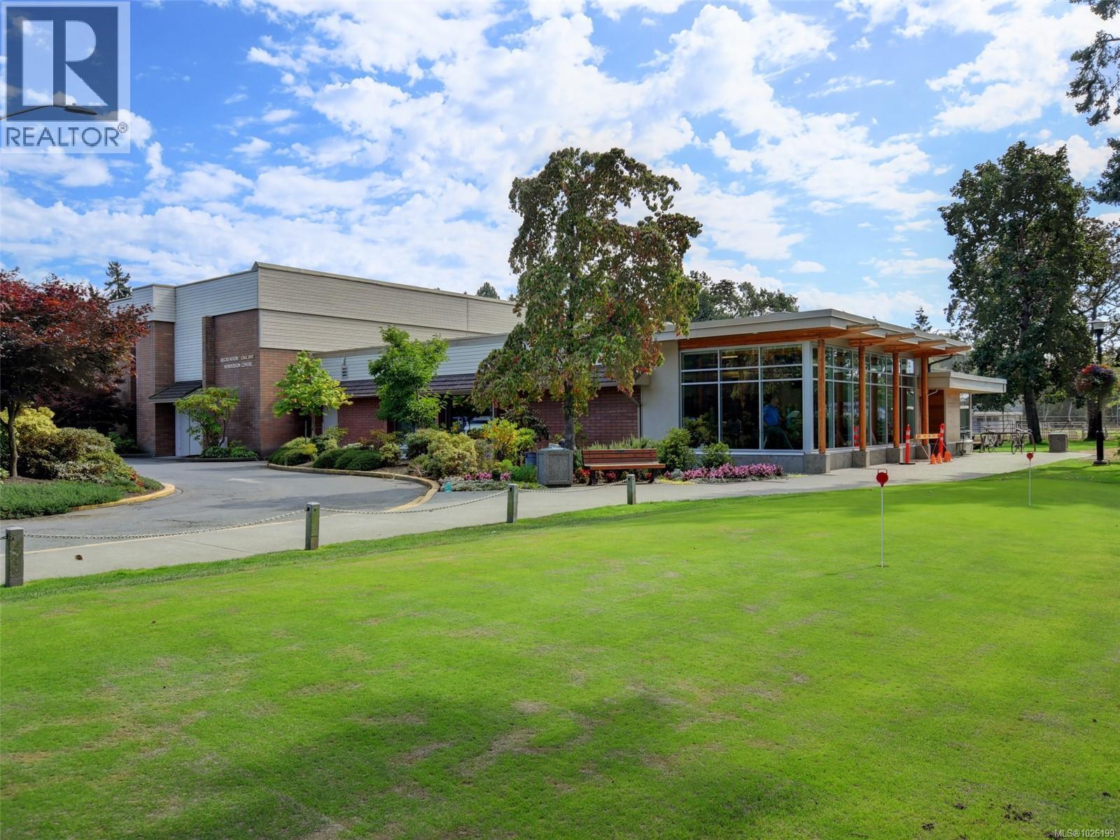 125 2345 Cedar Hill Cross Rd, Oak Bay, British Columbia  V8P 5M8 - Photo 32 - 1026199