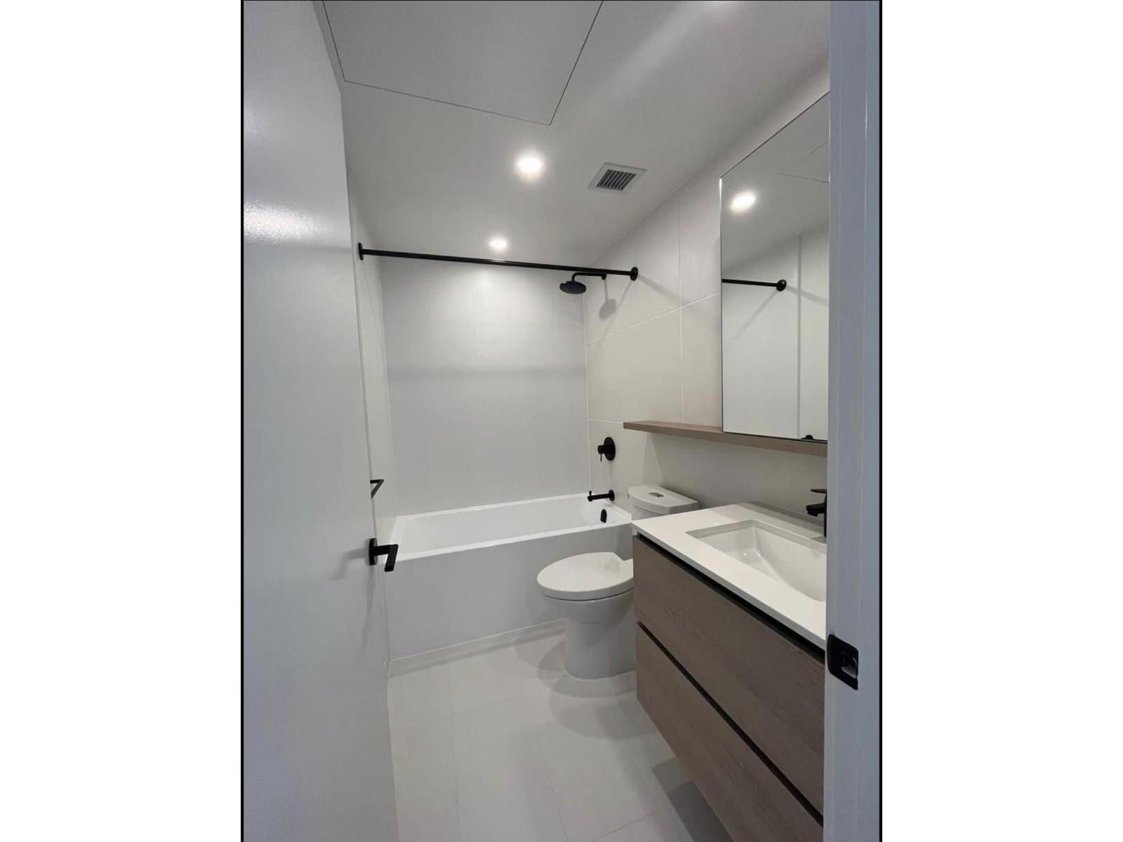 2509 13428 105 Avenue, Surrey, British Columbia  V3T 0S6 - Photo 4 - R3105258