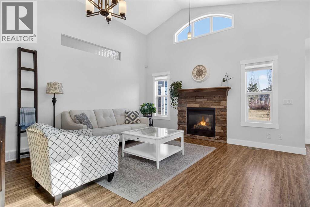 811 Boulder Creek Drive SE, Langdon, Alberta  T0J 1X3 - Photo 4 - A2277003