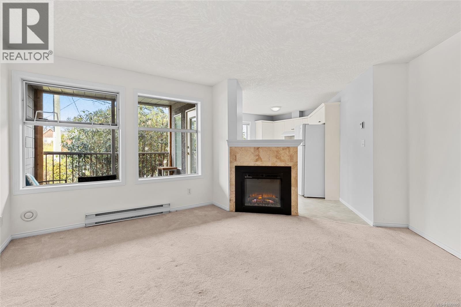 207 7865 Patterson Rd, Central Saanich, British Columbia  V8M 2C7 - Photo 5 - 1029995