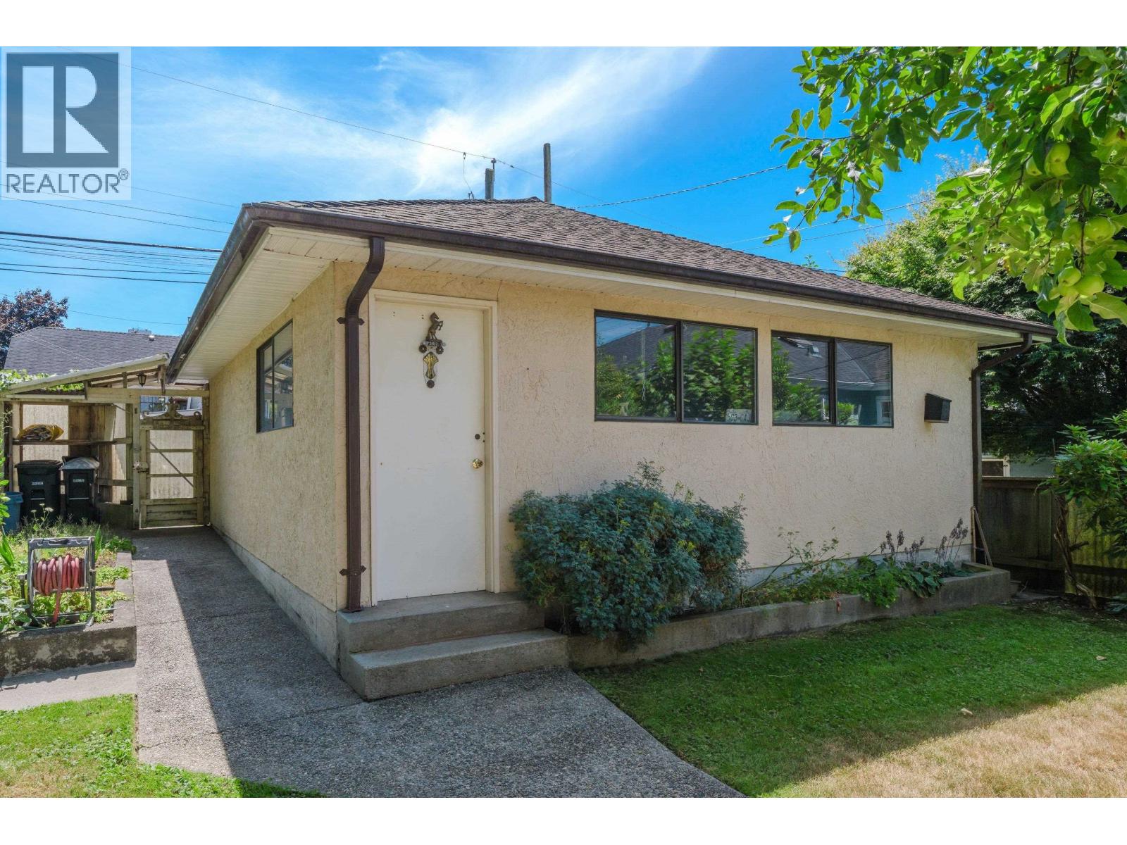 3778 Triumph Street, Burnaby, British Columbia  V5C 1Y4 - Photo 18 - R3090665