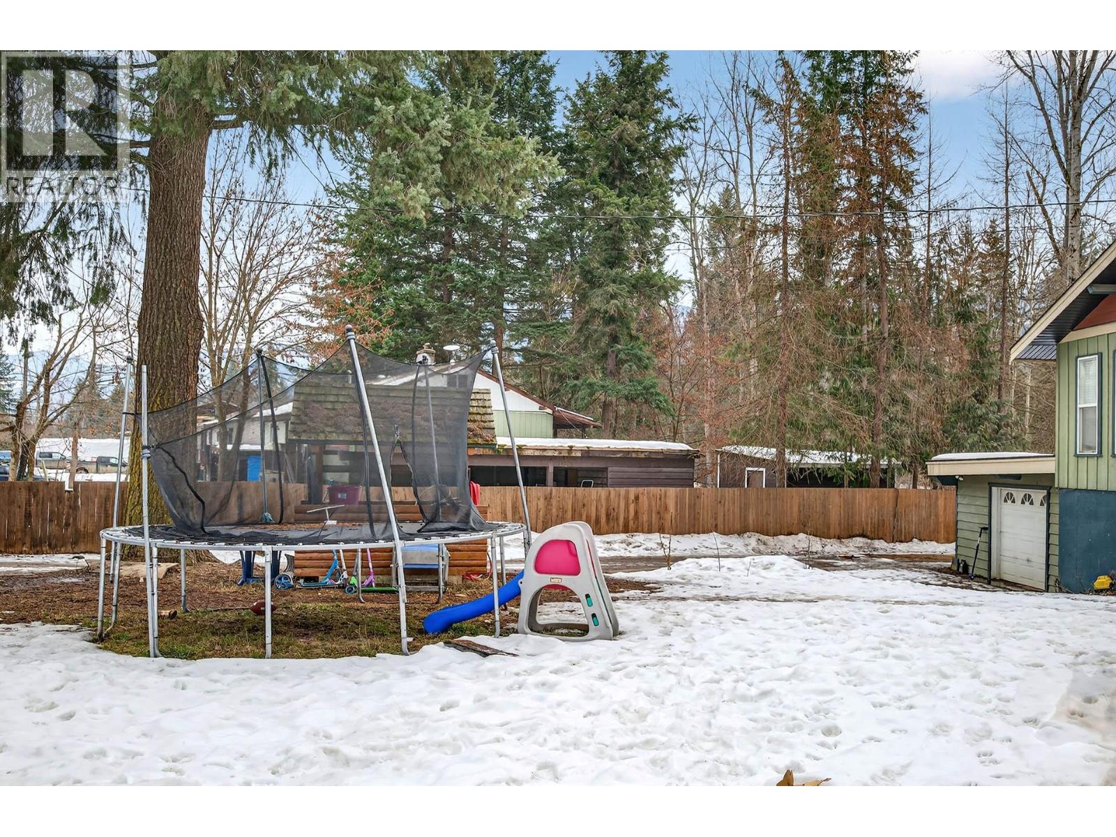 1050 Scott Drive, Clearwater, British Columbia  V0E 1N2 - Photo 39 - 10377091