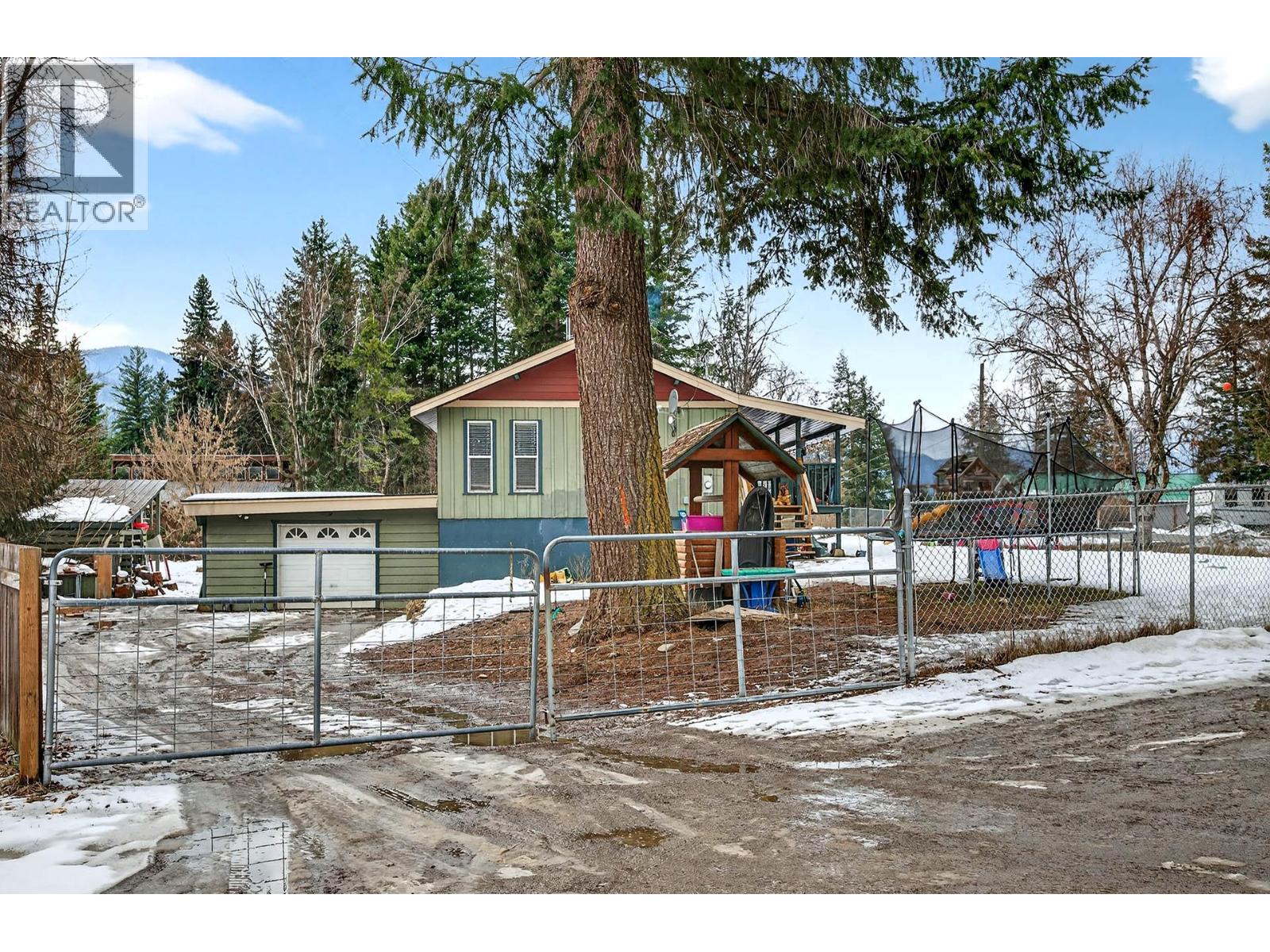 1050 Scott Drive, Clearwater, British Columbia  V0E 1N2 - Photo 36 - 10377091