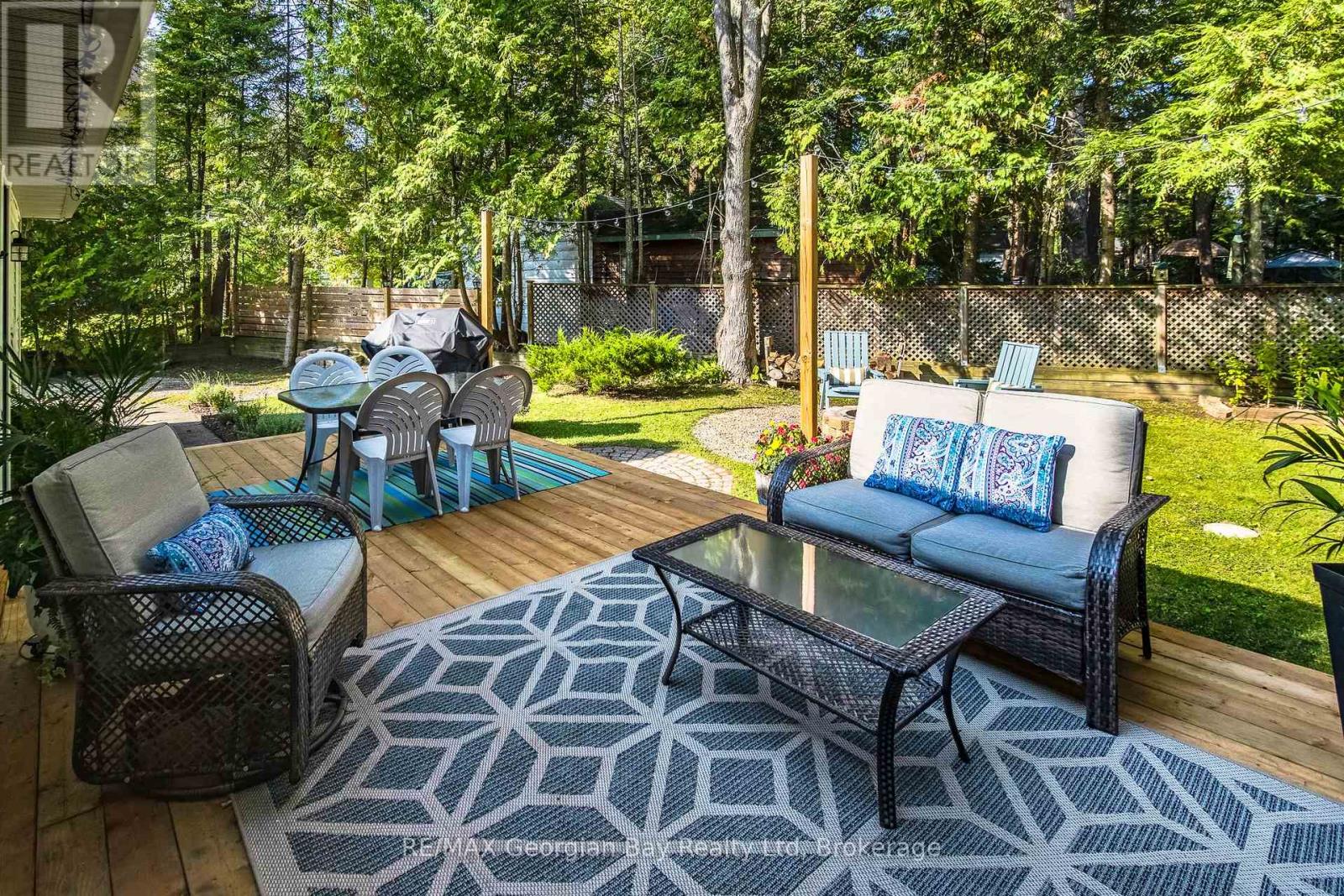 369 Tiny Beaches Road S, Tiny, Ontario  L0L 2J0 - Photo 21 - S12940476