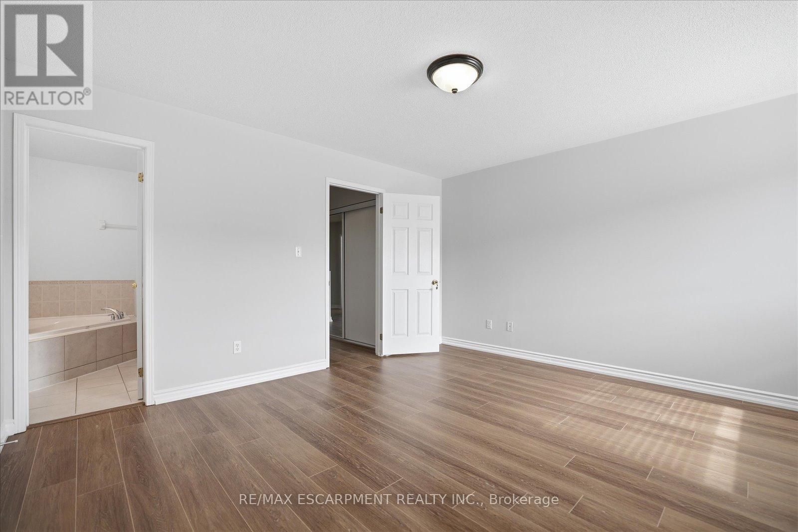 774 Bethany Crescent, Mississauga, Ontario  L7V 3B8 - Photo 20 - W12939506