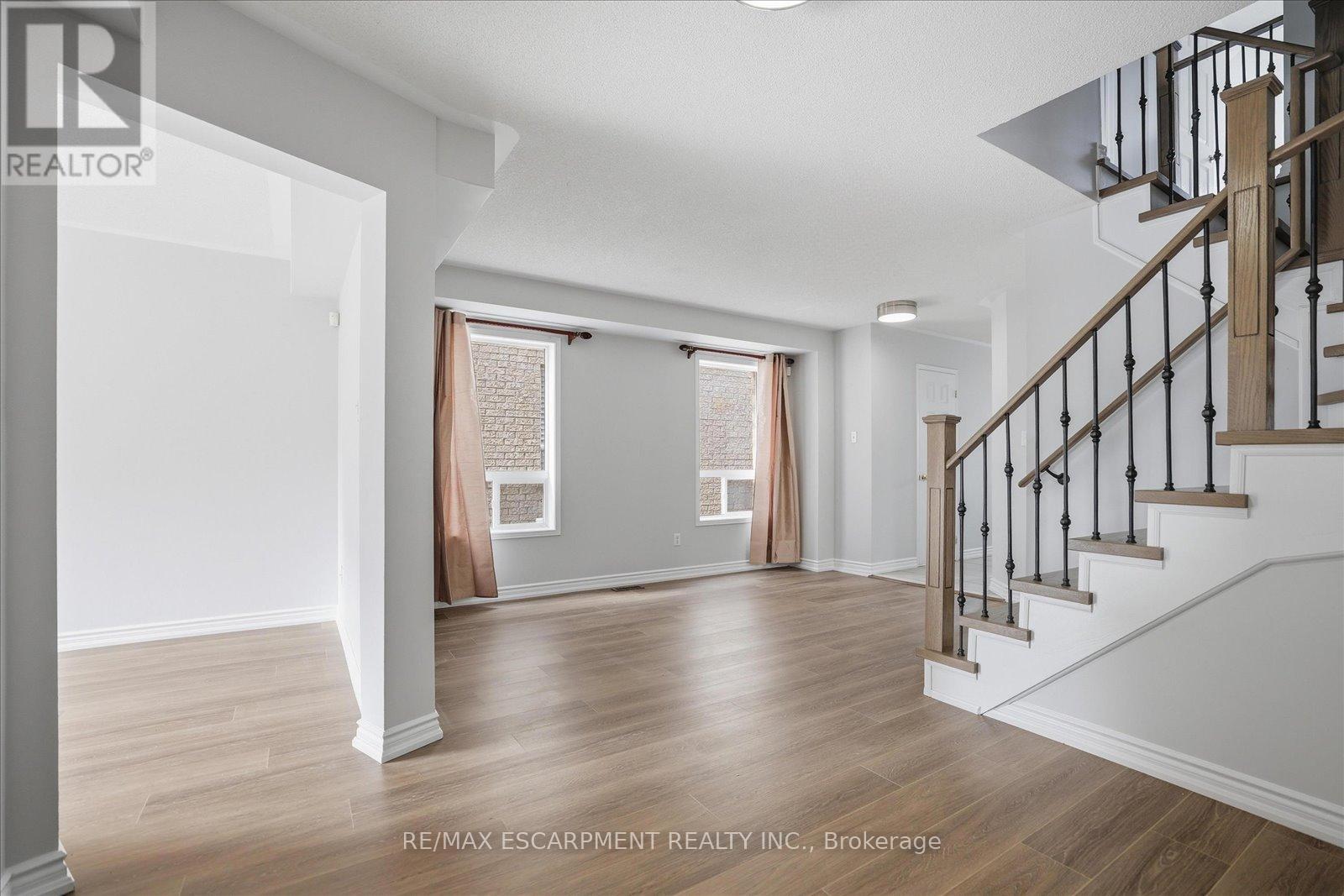 774 Bethany Crescent, Mississauga, Ontario  L7V 3B8 - Photo 16 - W12939506