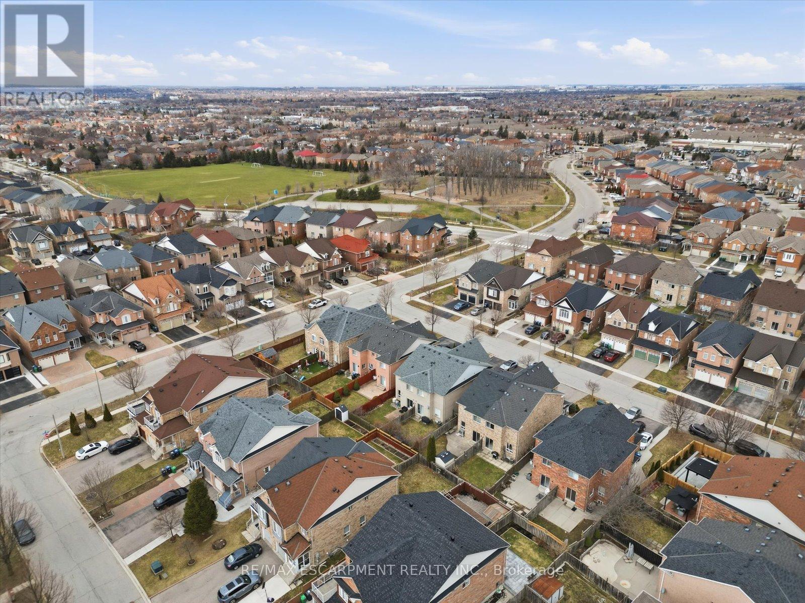 774 Bethany Crescent, Mississauga, Ontario  L7V 3B8 - Photo 34 - W12939506