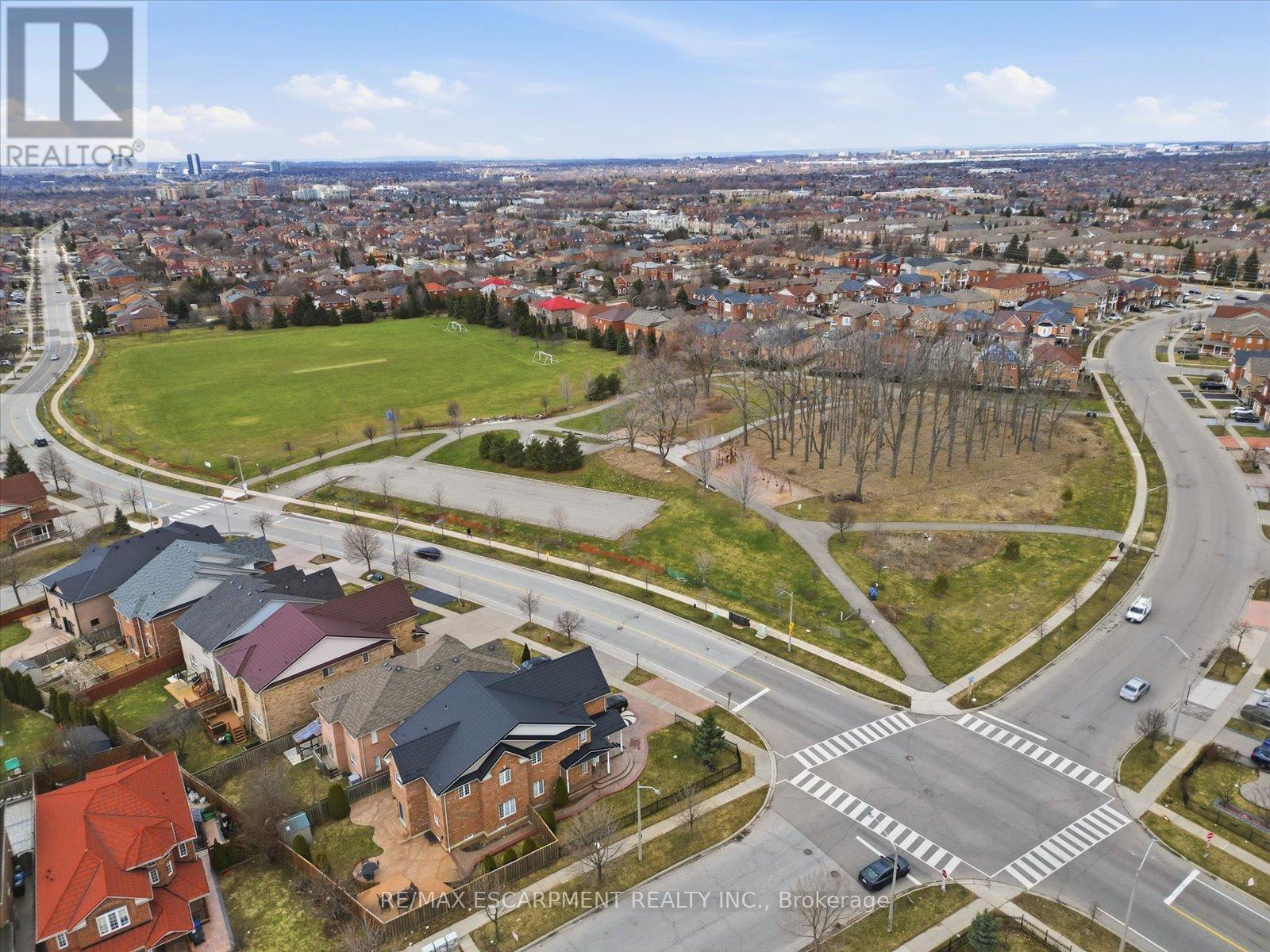 774 Bethany Crescent, Mississauga, Ontario  L7V 3B8 - Photo 36 - W12939506