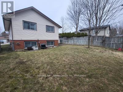 9 Sanderson Drive, Guelph (Willow West/sugarbush/west Acres), Ontario  N1H 6T7 - Photo 29 - X12940300