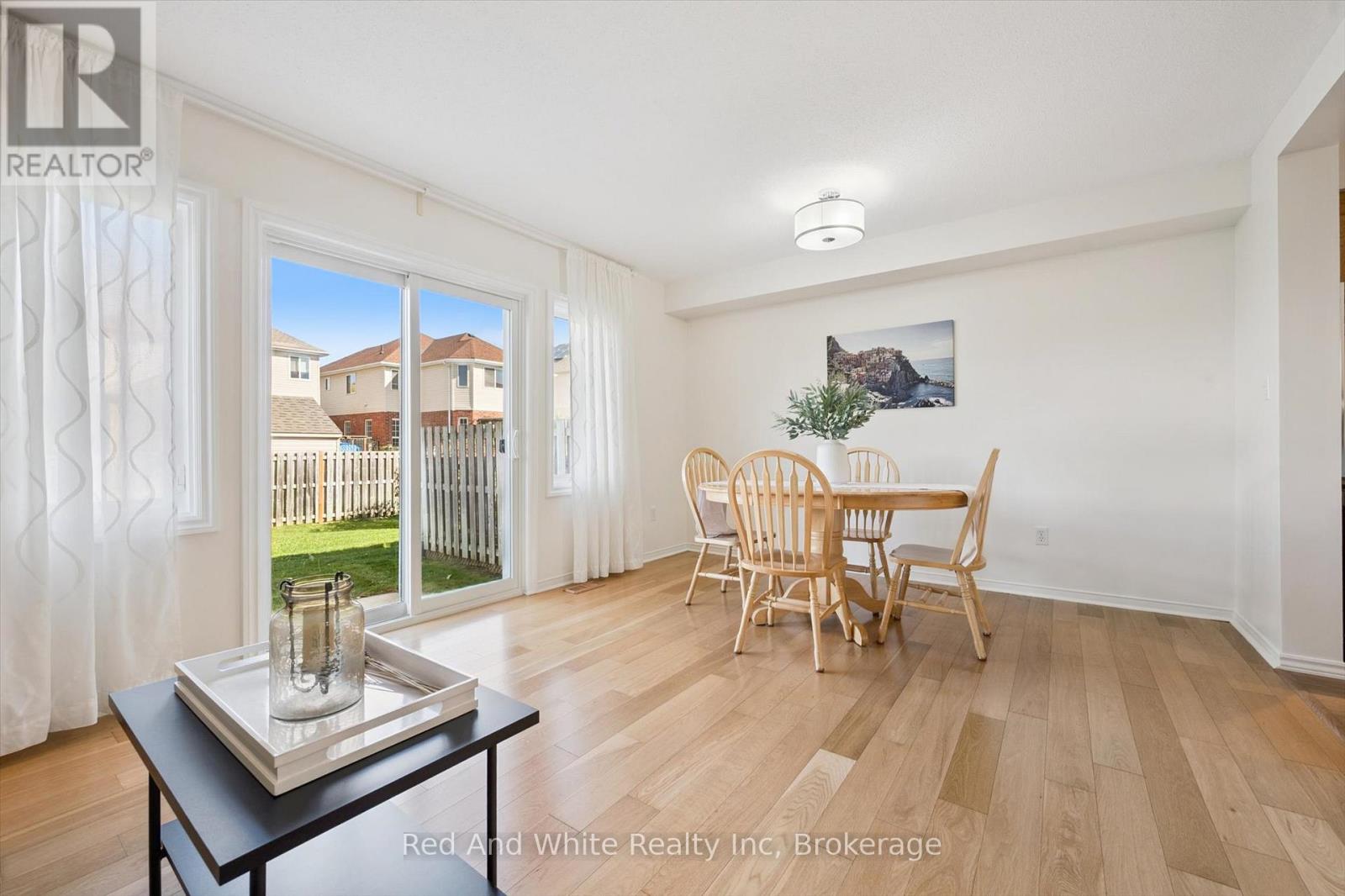 3 - 151 Clairfields Drive E, Guelph (Pineridge/westminster Woods), Ontario  N1L 1P5 - Photo 11 - X12940480