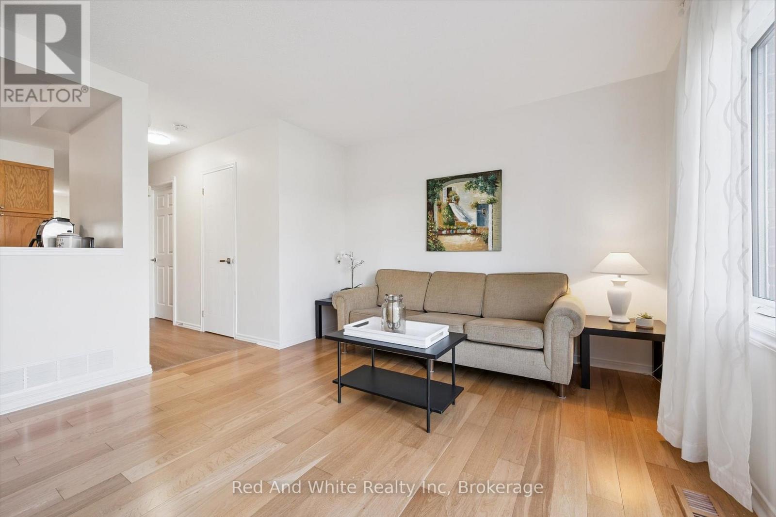 3 - 151 Clairfields Drive E, Guelph (Pineridge/westminster Woods), Ontario  N1L 1P5 - Photo 12 - X12940480