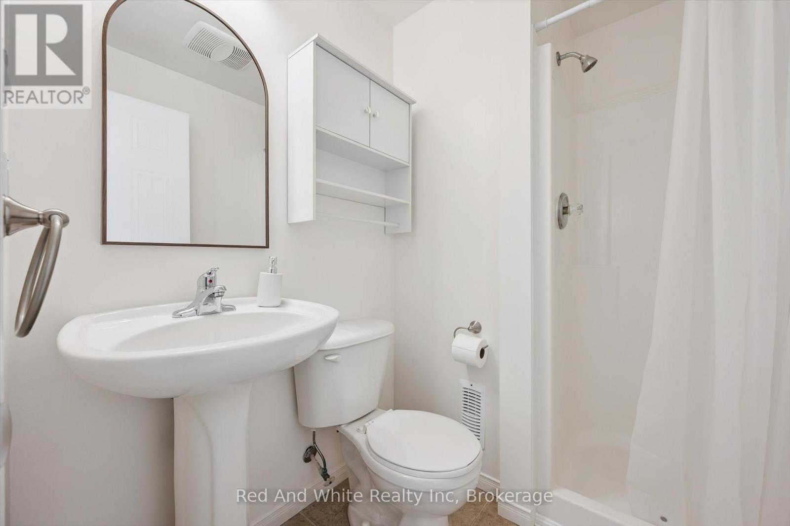 3 - 151 Clairfields Drive E, Guelph (Pineridge/westminster Woods), Ontario  N1L 1P5 - Photo 25 - X12940480