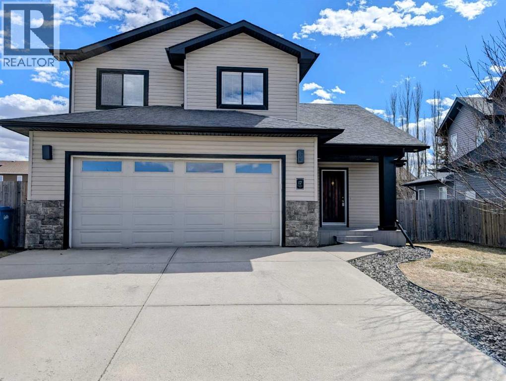 17 Skara Brae Close, Carstairs, Alberta  T0M 0N0 - Photo 1 - A2294566