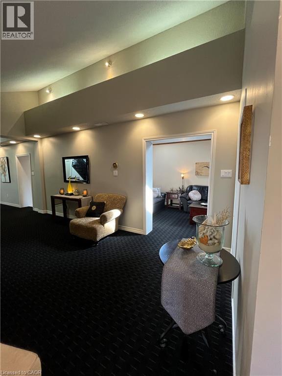 56 King Street W Unit# A, Dundas, Ontario  L9H 1T8 - Photo 4 - 40816521