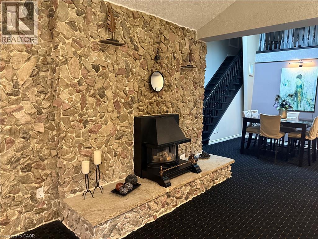 56 King Street W Unit# A, Dundas, Ontario  L9H 1T8 - Photo 8 - 40816521