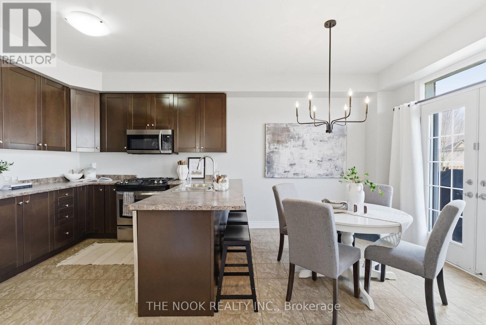 114 Courvier Crescent, Clarington, Ontario  L1C 0E8 - Photo 11 - E12940454