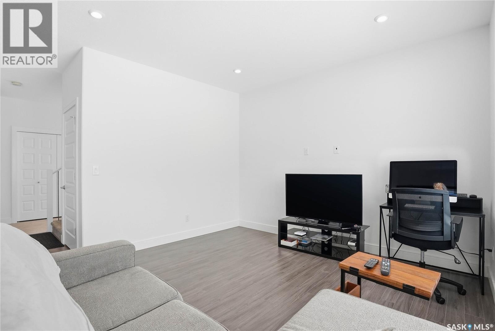 166 Beaudry Crescent, Martensville, Saskatchewan  S0K 2T1 - Photo 11 - SK031032