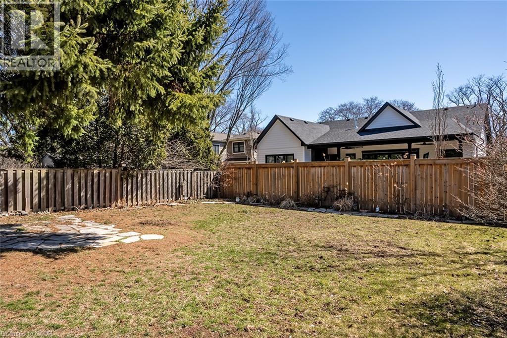 220 Townsend Avenue, Burlington, Ontario  L7T 1Z4 - Photo 34 - 40815358