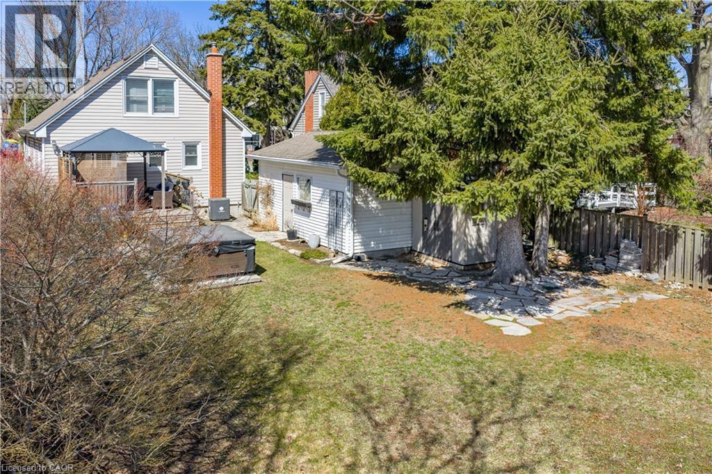 220 Townsend Avenue, Burlington, Ontario  L7T 1Z4 - Photo 38 - 40815358