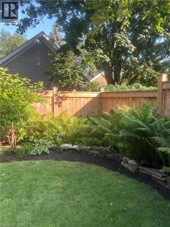 220 Townsend Avenue, Burlington, Ontario  L7T 1Z4 - Photo 46 - 40815358