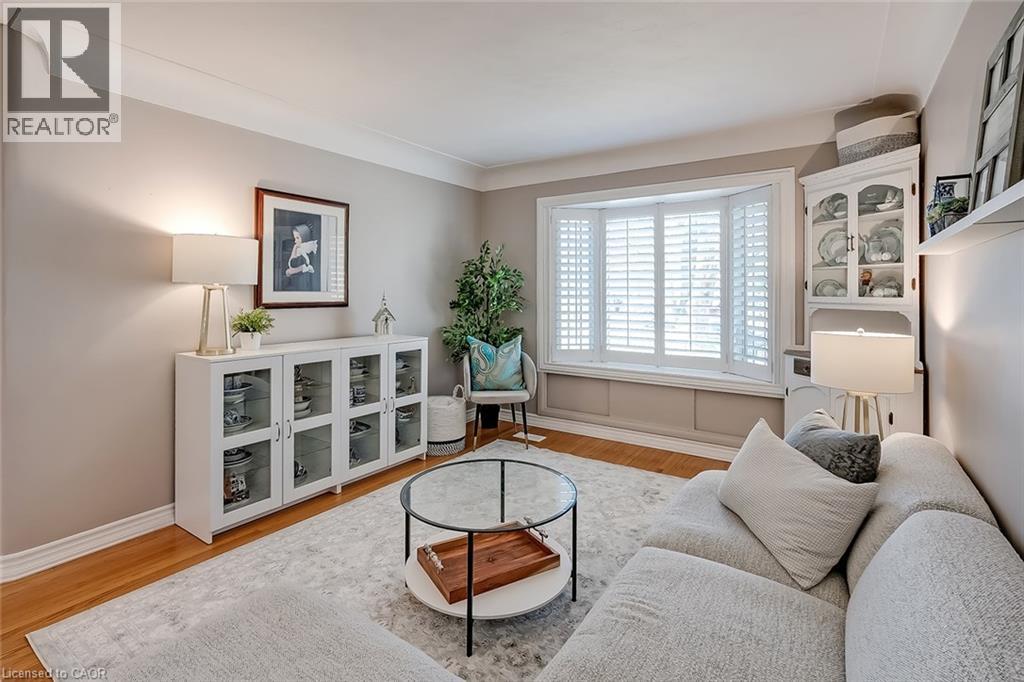 220 Townsend Avenue, Burlington, Ontario  L7T 1Z4 - Photo 5 - 40815358