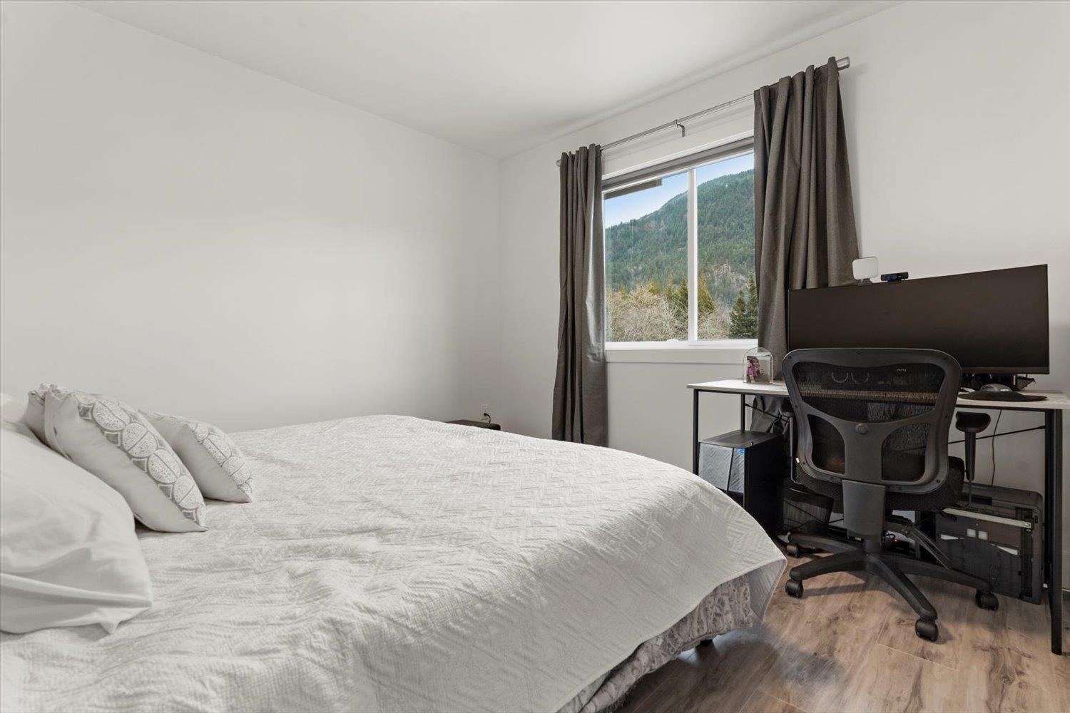 17 750 Hot Springs Road, Harrison Hot Springs, Harrison Hot Springs, British Columbia  V0M 1K0 - Photo 15 - R3092241