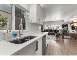 17 750 HOT SPRINGS ROAD|Harrison Hot Springs, Harrison Hot Springs, British Columbia