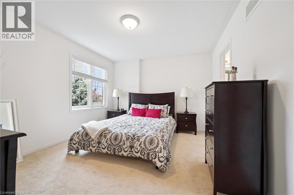 305 Pine Valley Drive, Kitchener, Ontario  N2P 2V5 - Photo 37 - 40816178