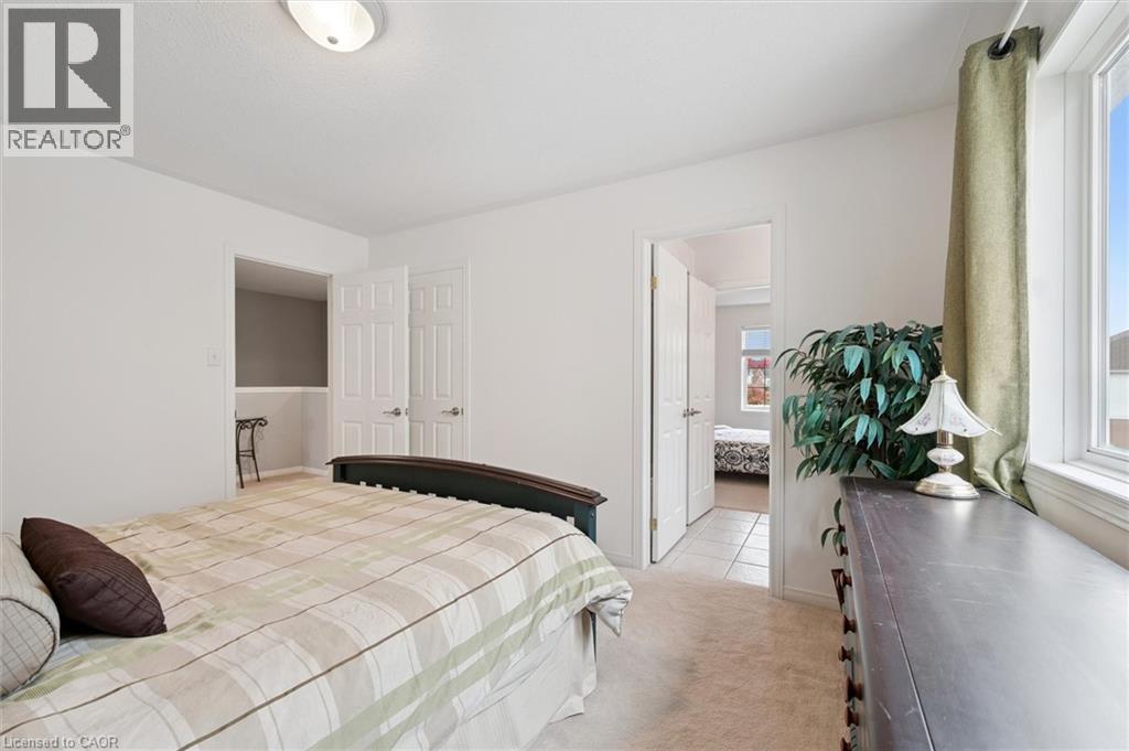 305 Pine Valley Drive, Kitchener, Ontario  N2P 2V5 - Photo 35 - 40816178