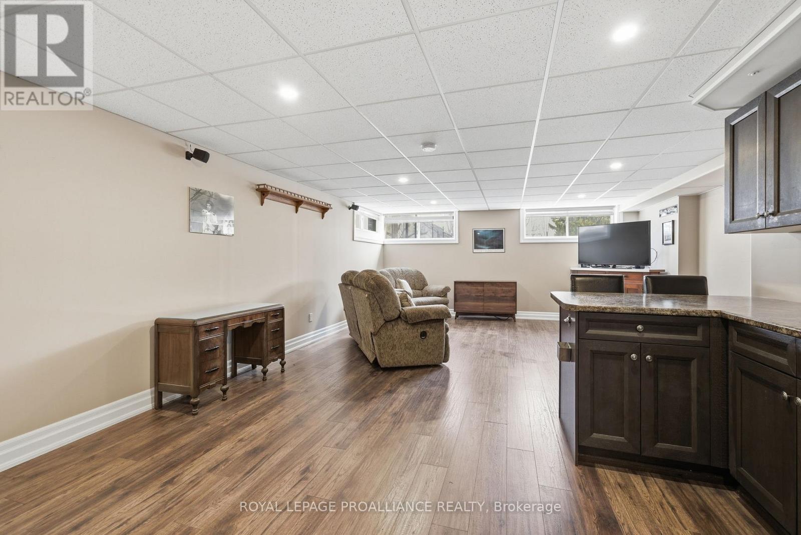 1072 Ontario Street, Cobourg, Ontario  K9A 3C7 - Photo 21 - X12940394