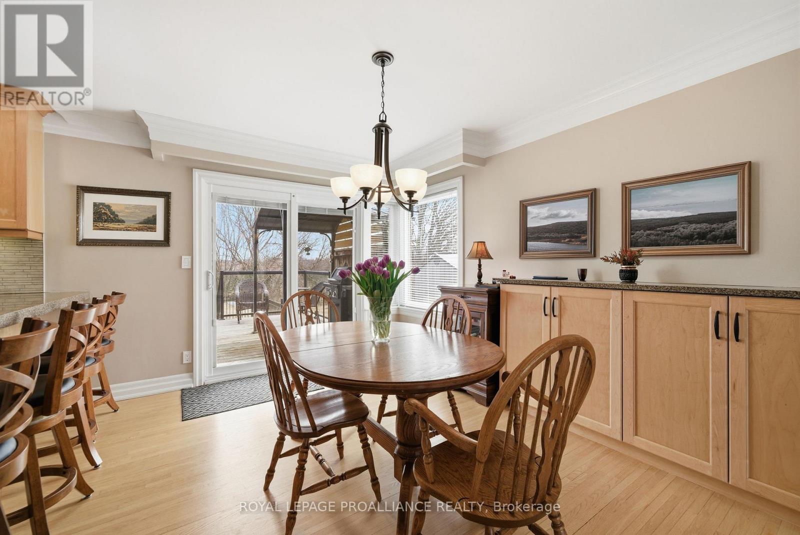 1072 Ontario Street, Cobourg, Ontario  K9A 3C7 - Photo 8 - X12940394