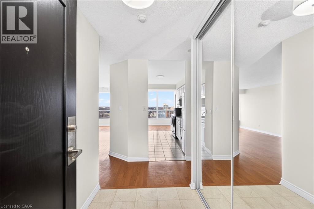 1276 Maple Crossing Boulevard Unit# 1912, Burlington, Ontario  L7S 2J9 - Photo 12 - 40816364